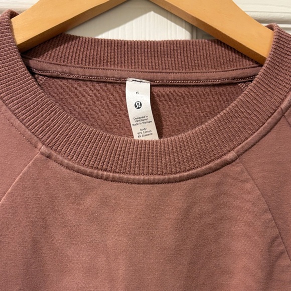 Lululemon Athletica Mauve Long Sleeve Sweatshirt - Picture 2 of 10